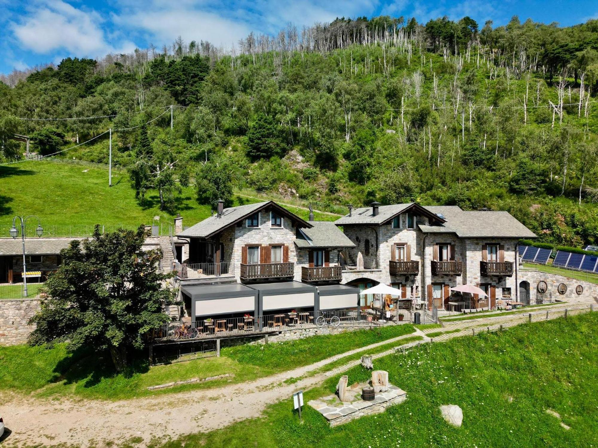 Agriturismo Giacomino ジェーラ・ラーリオ エクステリア 写真