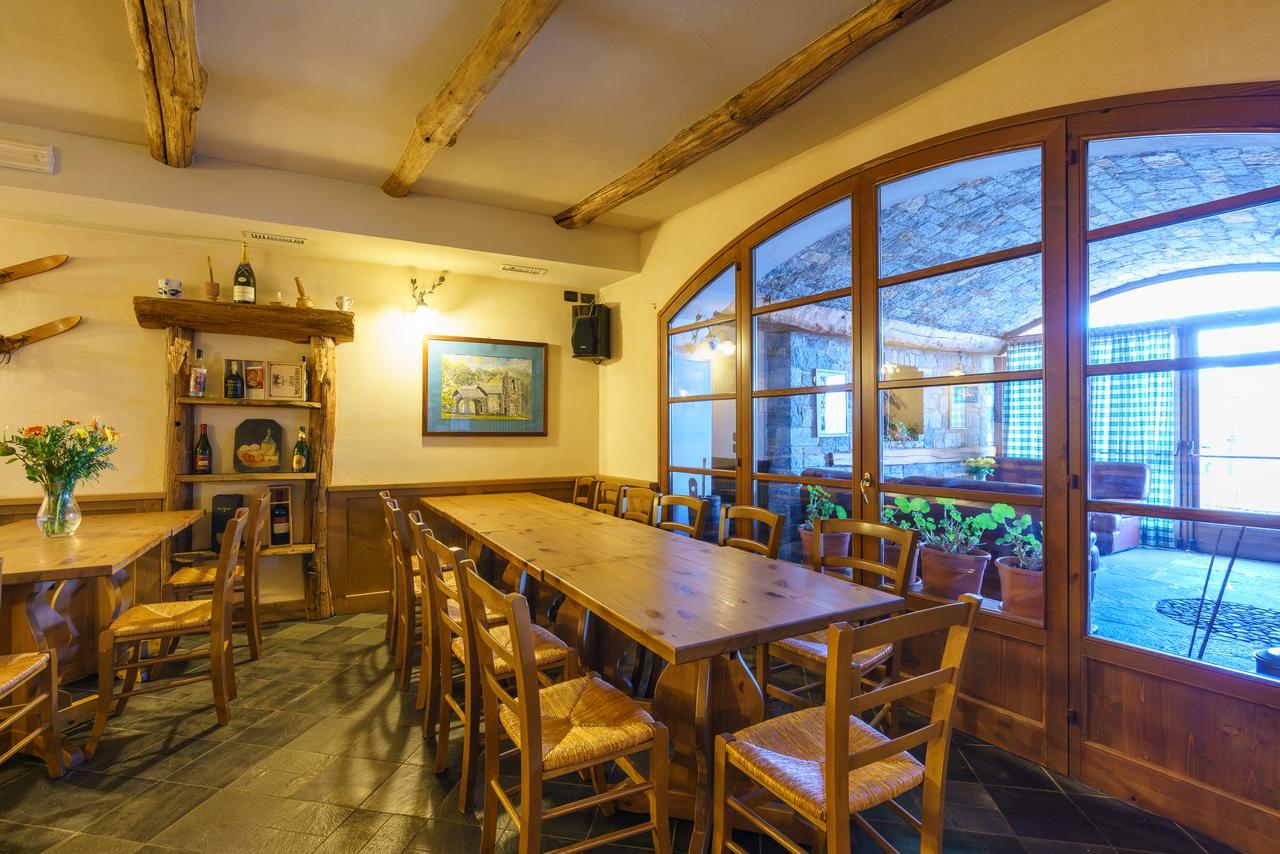 Agriturismo Giacomino ジェーラ・ラーリオ エクステリア 写真