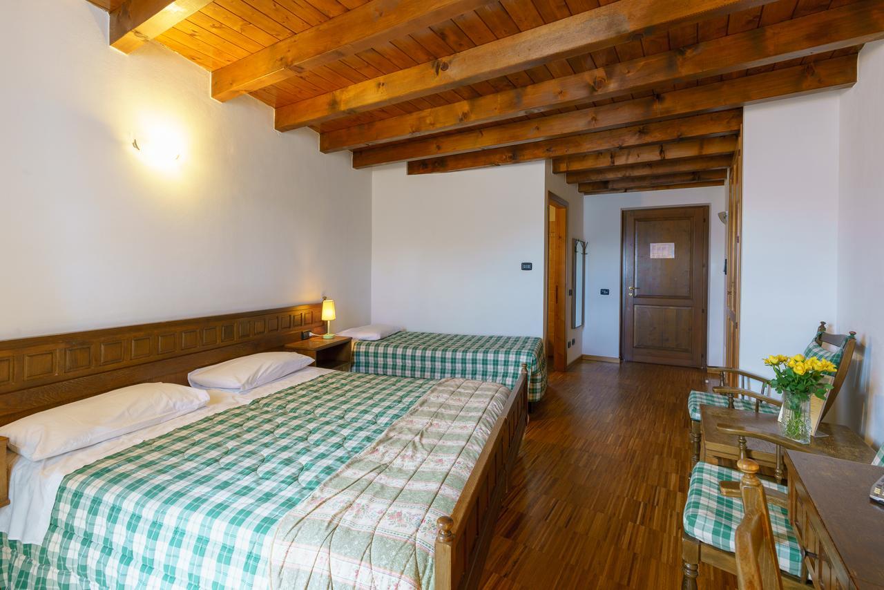 Agriturismo Giacomino ジェーラ・ラーリオ エクステリア 写真